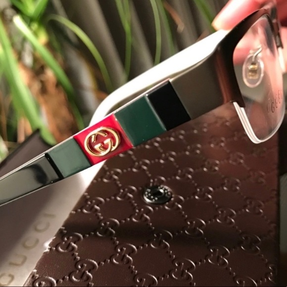 Gucci Other - Authentic Gucci 53 Rectangular Metal acetate logo